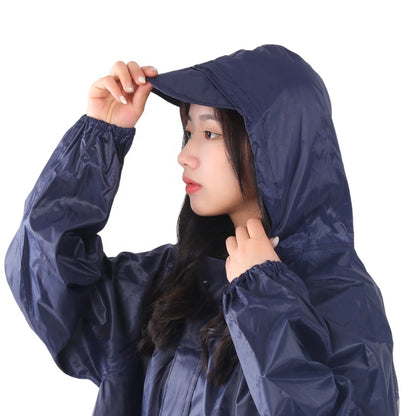 Rain suit hood with visor detail