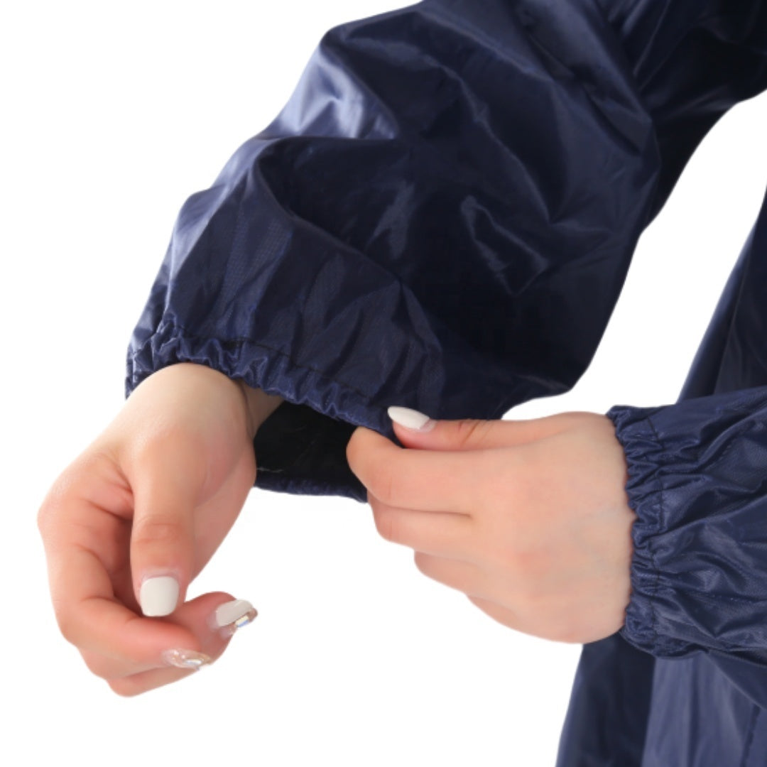 Elastic cuff detail of the waterproof rain jacket